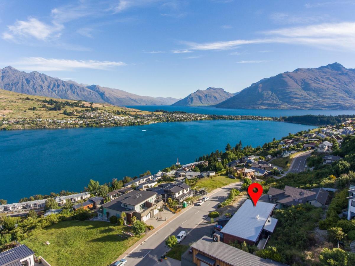 Queenstown Lake And Mountain View Retreat Free Wifi Free Street Parking Exterior photo